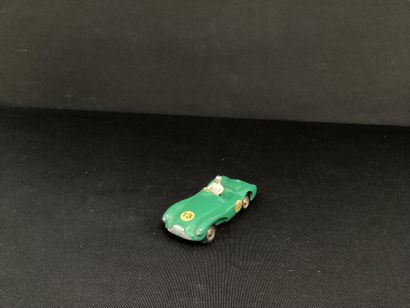 DINKY TOYS :
Aston Martin DB3S race #13,...