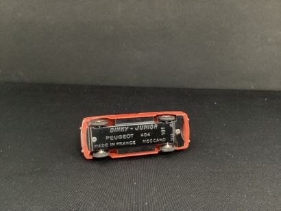DINKY JUNIOR :
Peugeot 404, orange-red.
No...
