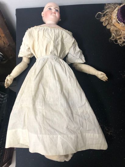 POUPEE de mode de type Parisienne, tête et...