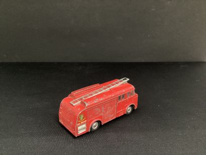 DINKY TOYS :
English ERP fire truck.
Without...