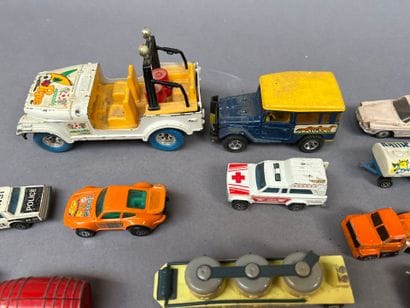DINKY TOYS, SOLIDO, CORGI and others:
Batch...