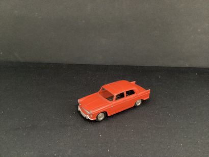DINKY JUNIOR :
Peugeot 404, orange-red.
No...