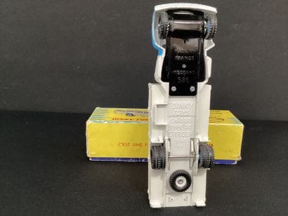 DINKY TOYS : 
Camion laitier Citroën U 55.
Avec...