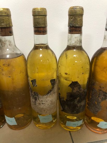 9 bouteilles clos saint robert
x4 1962, 
x3...
