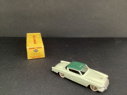 DINKY TOYS :
STUDEBAKER 