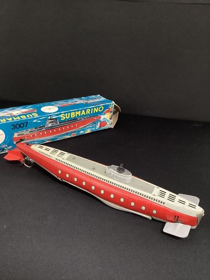 SCHUCO N°3007 :
SUBMARINO submarine with...