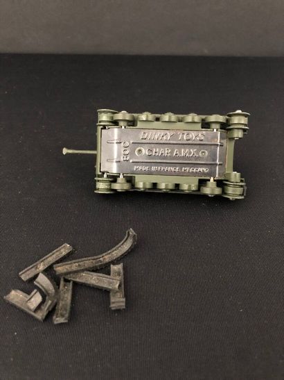 DINKY TOYS :
AMX 13 tank.
Used wear and broken...