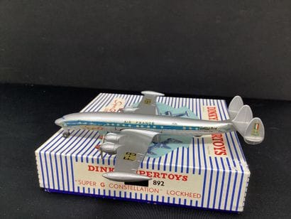 DINKY SUPERTOYS:
Avion modèle Super G constellation.
Dans...