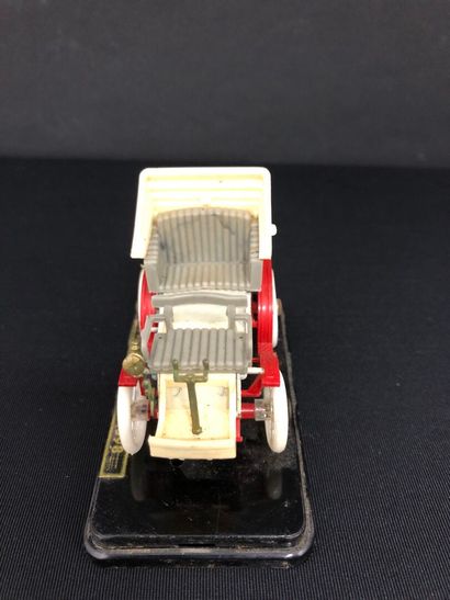 SAFIR : 
- Voiturette Delahaye, vis-à-vis,...