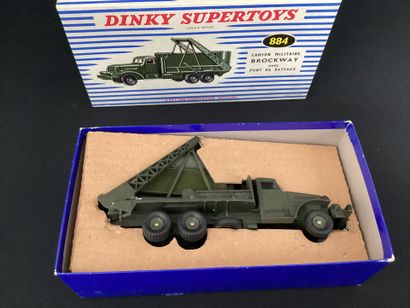 DINKY SUPERTOYS : 
Camion militaire 