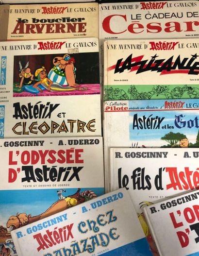 LOT de BD - ASTERIX :
Seize albums dont une...