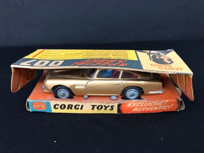 CORGI TOYS :
Aston Martin D.B.5
James Bond...