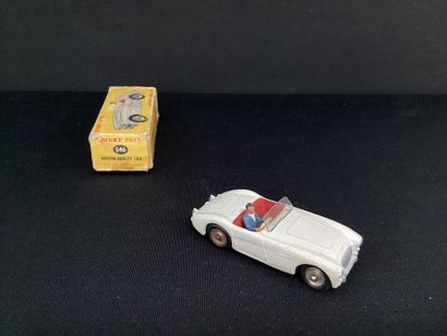 DINKY TOYS : 
Austin HEALEY 100.
Avec son...