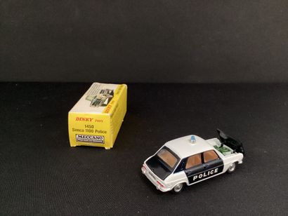 DINKY TOYS :
Simca 1100 Police.
With one...