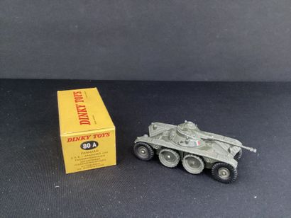 DINKY TOYS :
Militaire, Panhard E.B.R
Canon...