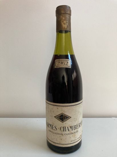 1 Bouteille Charmes-Chambertin, 1962. 
Niveau...