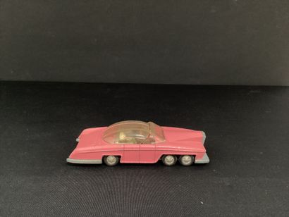 DINKY TOYS:
Lady PENELOPE'S, pink.
Character...