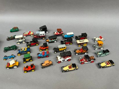 DINKY TOYS, LESNEY and JMK:
Batch of small...