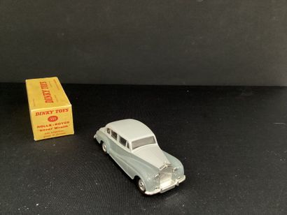 DINKY TOYS :
Rolls-Royce, Silver Wraith.
Avec...