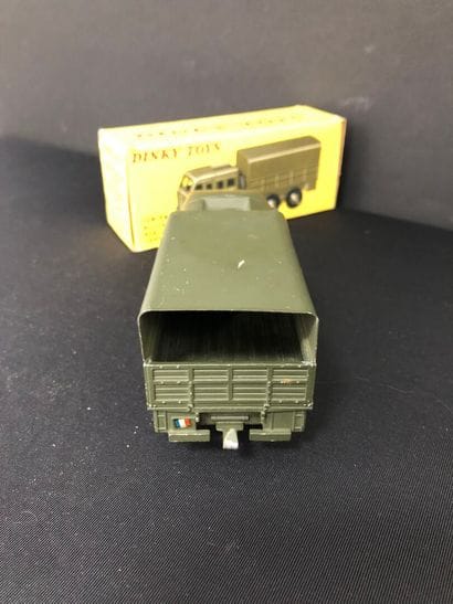 DINKY TOYS :
Berliet all-terrain 6x6 military...