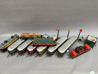 EDOBAUD :
Trains électriques en tôle comprenant...