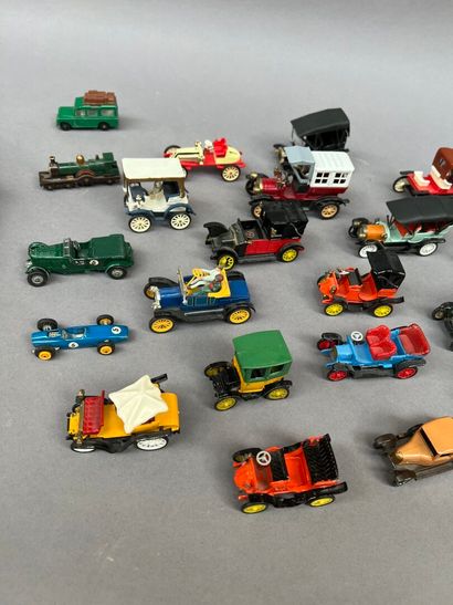 DINKY TOYS, LESNEY and JMK:
Batch of small...