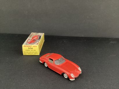 DINKY TOYS :
Ferrari 275 GTB, red.
With opening...