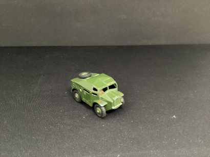 DINKY TOYS :
MAURICE Tracteur d'artillerie.
Field...