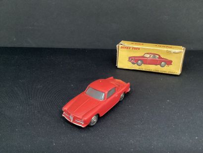 DINKY TOYS:
Alfa Romeo 1900, super sprint,...