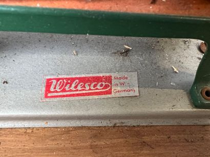 VILESCO, Made in Germany :
Jouet machine...