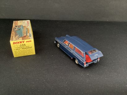 DINKY TOYS :
Peugeot 404, station wagon,...