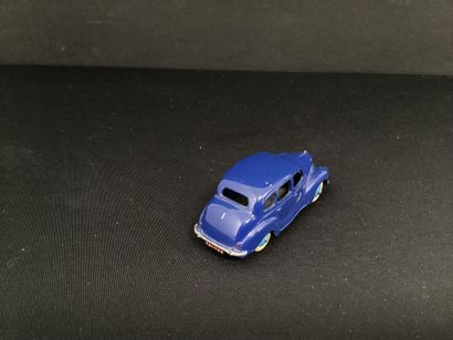DINKY TOYS :
Austin Devon, bleu.
Sans glaces.
Sans...