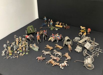 LOT de soldats, personnages, chevaux, animaux...