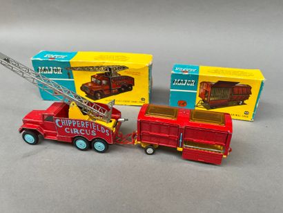 CORGI TOYS :
Chipperfield's circus crane...