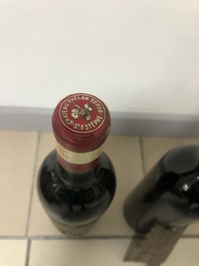 2 Bouteilles Phélan, 1969
2 eas
2 hes, 
3...