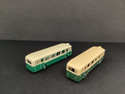 DINKY TOYS :
LOT de deux autocars 
