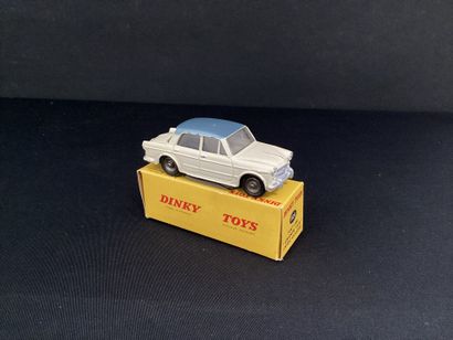 DINKY TOYS : 
Fiat 1200 