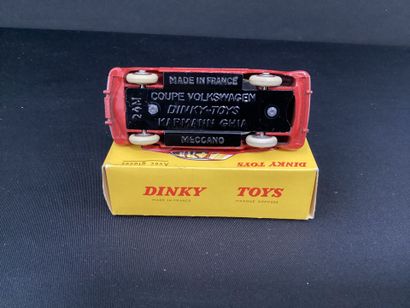DINKY TOYS :
Volkswagen Karmann, Ghia, red...