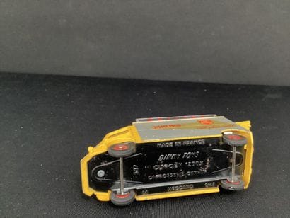 DINKY TOYS:
Citroën 1200K truck, advertising...
