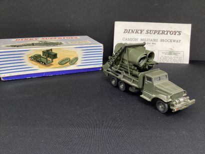 DINKY SUPERTOYS : 
Camion militaire 