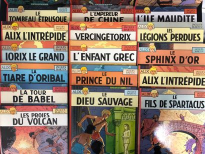 LOT de BD - LES AVENTURES D'ALIX 
Dix-neuf...