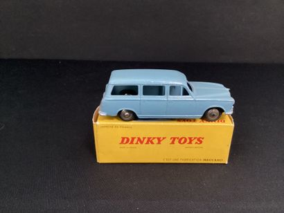 DINKY TOYS :
Peugeot 403 station wagon, model...