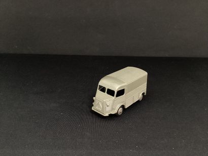 DINKY TOYS :
Citroën 1200K van, grey.
Sliding...