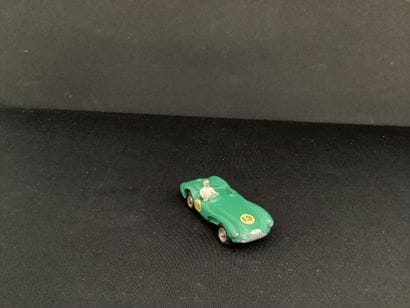 DINKY TOYS :
Aston Martin DB3S race #13,...