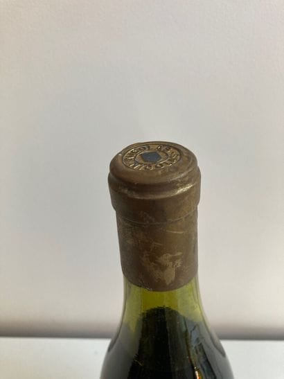 1 Bouteille Charmes-Chambertin, 1962. 
Niveau...