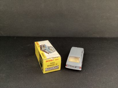 DINKY TOYS :
Renault 6, grey with opening...