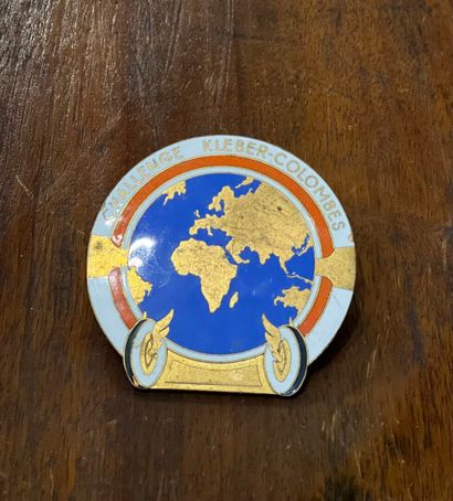 BADGE émaillé Challenge Kleber-Colombes.
Diam...