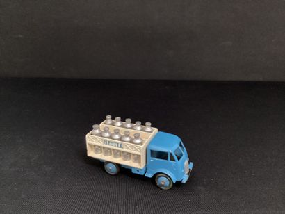 DINKY TOYS :
Camion Ford laitier avec 10...