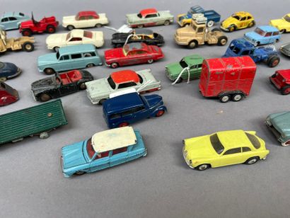 DINKY TOYS :
Lot of cars, Porsche, Rolls,...
