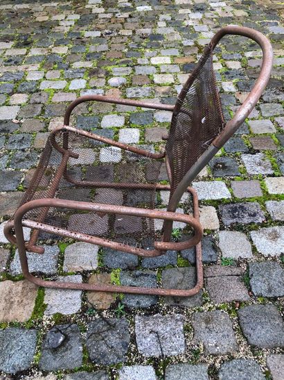 Chrome-plated tubular modernist armchair...